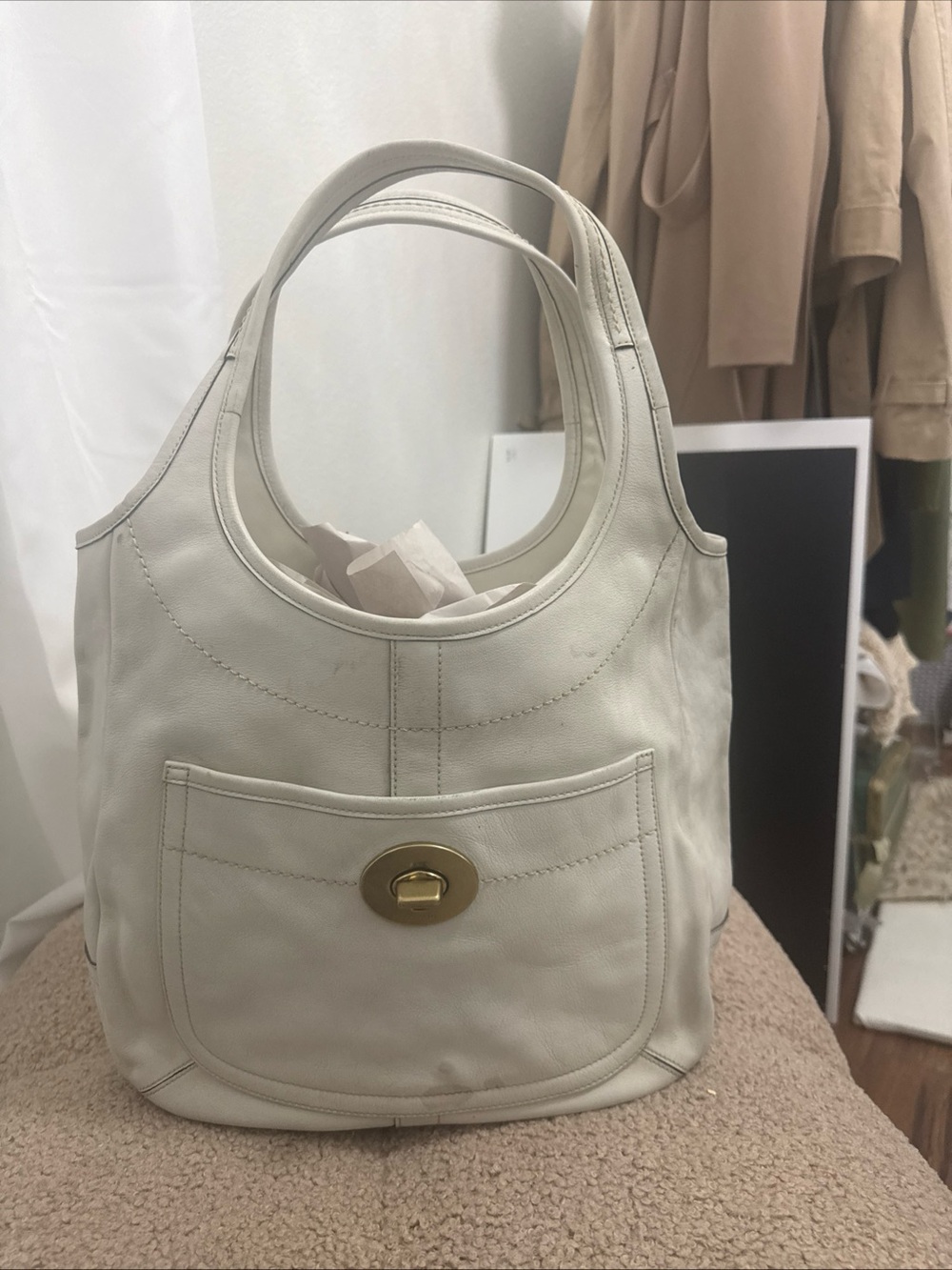 COACH WHITE LEATHER XL BURNISHED ERGO LEGACY TOTE 10744